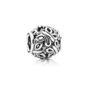 Pandora "Butterfly Garden" Charm
